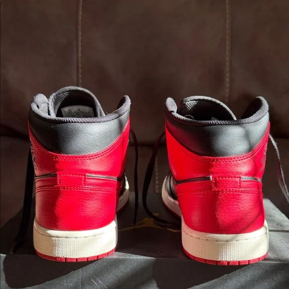 Nike Air Jordan I mid size - Picture 3 of 8